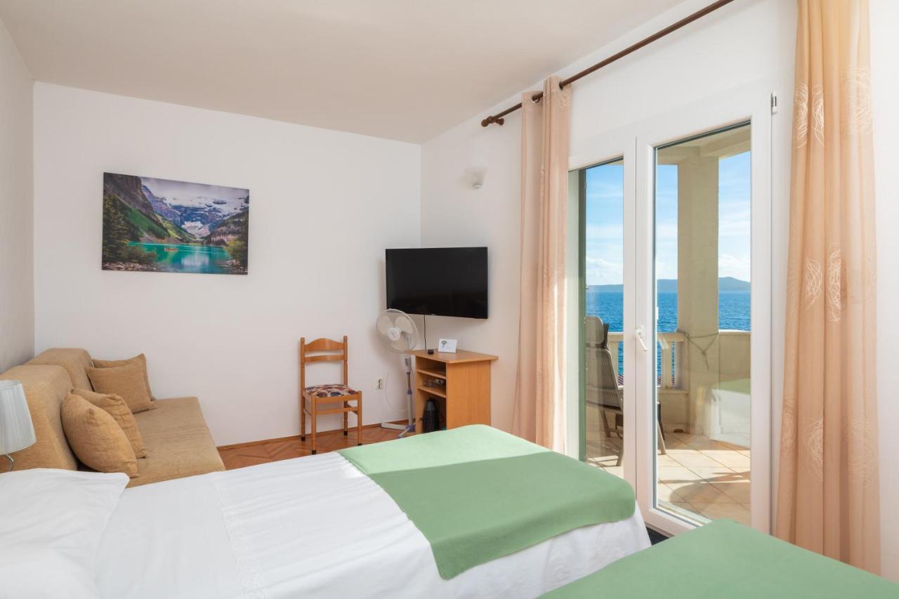 Beach Villa Porat Pisak Exterior photo