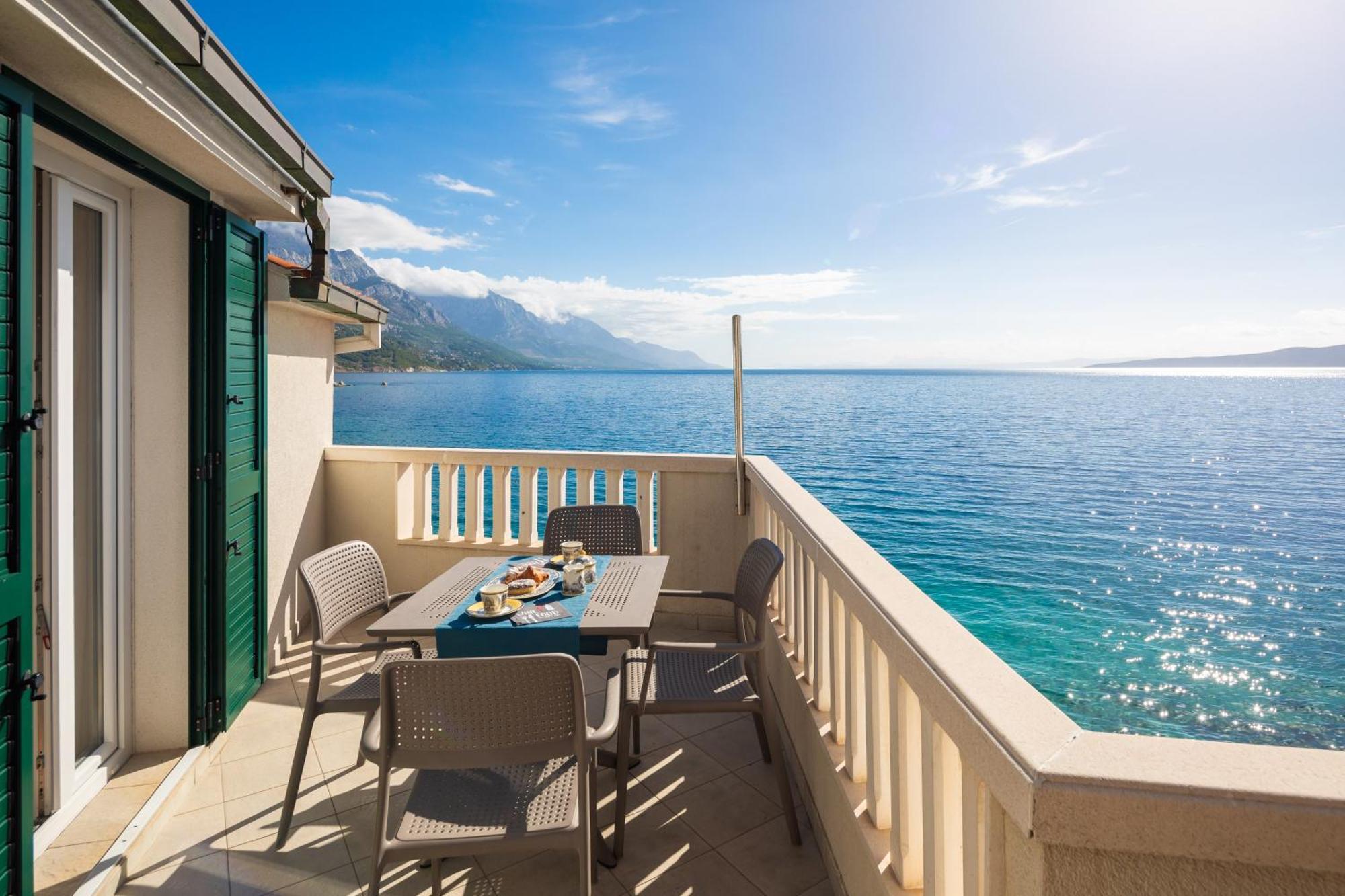 Beach Villa Porat Pisak Exterior photo