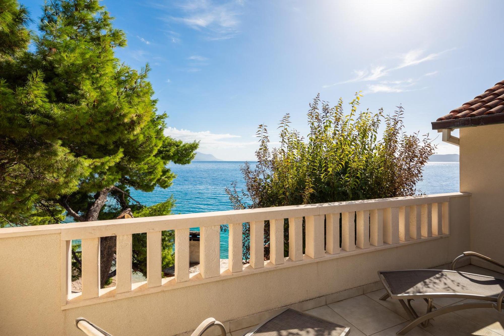 Beach Villa Porat Pisak Exterior photo