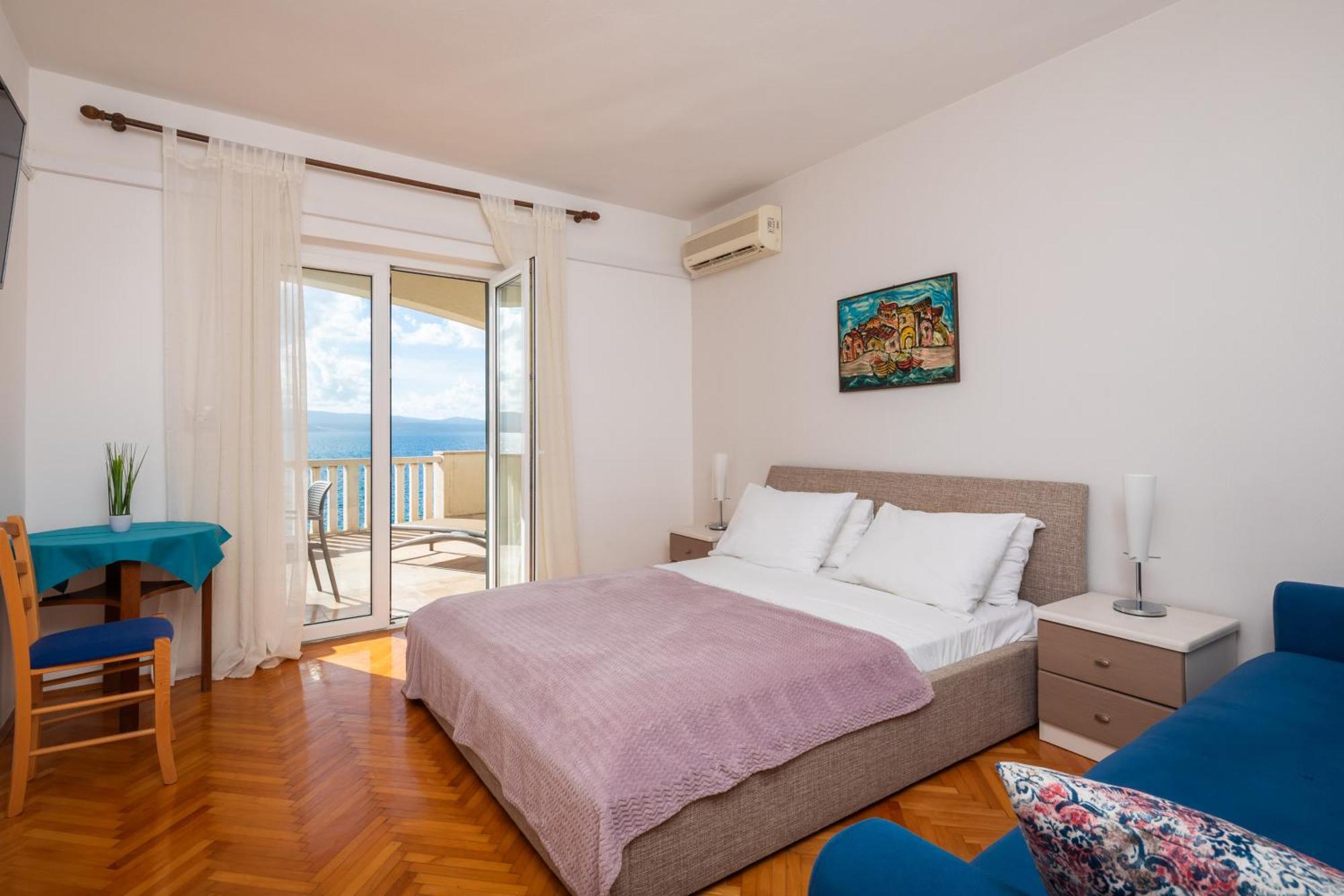 Beach Villa Porat Pisak Exterior photo