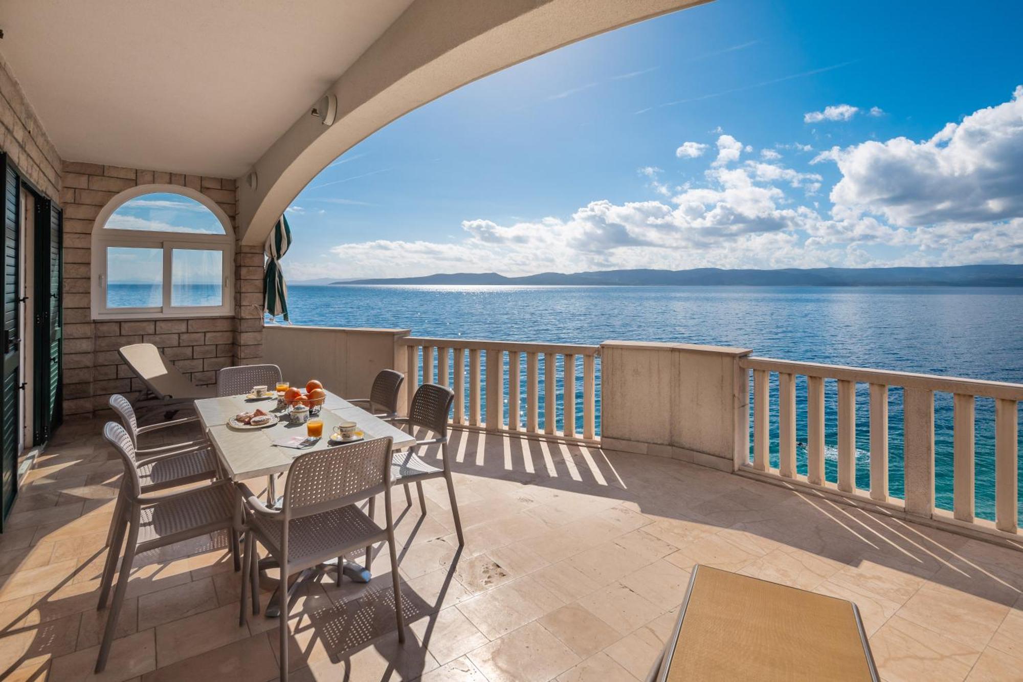 Beach Villa Porat Pisak Exterior photo