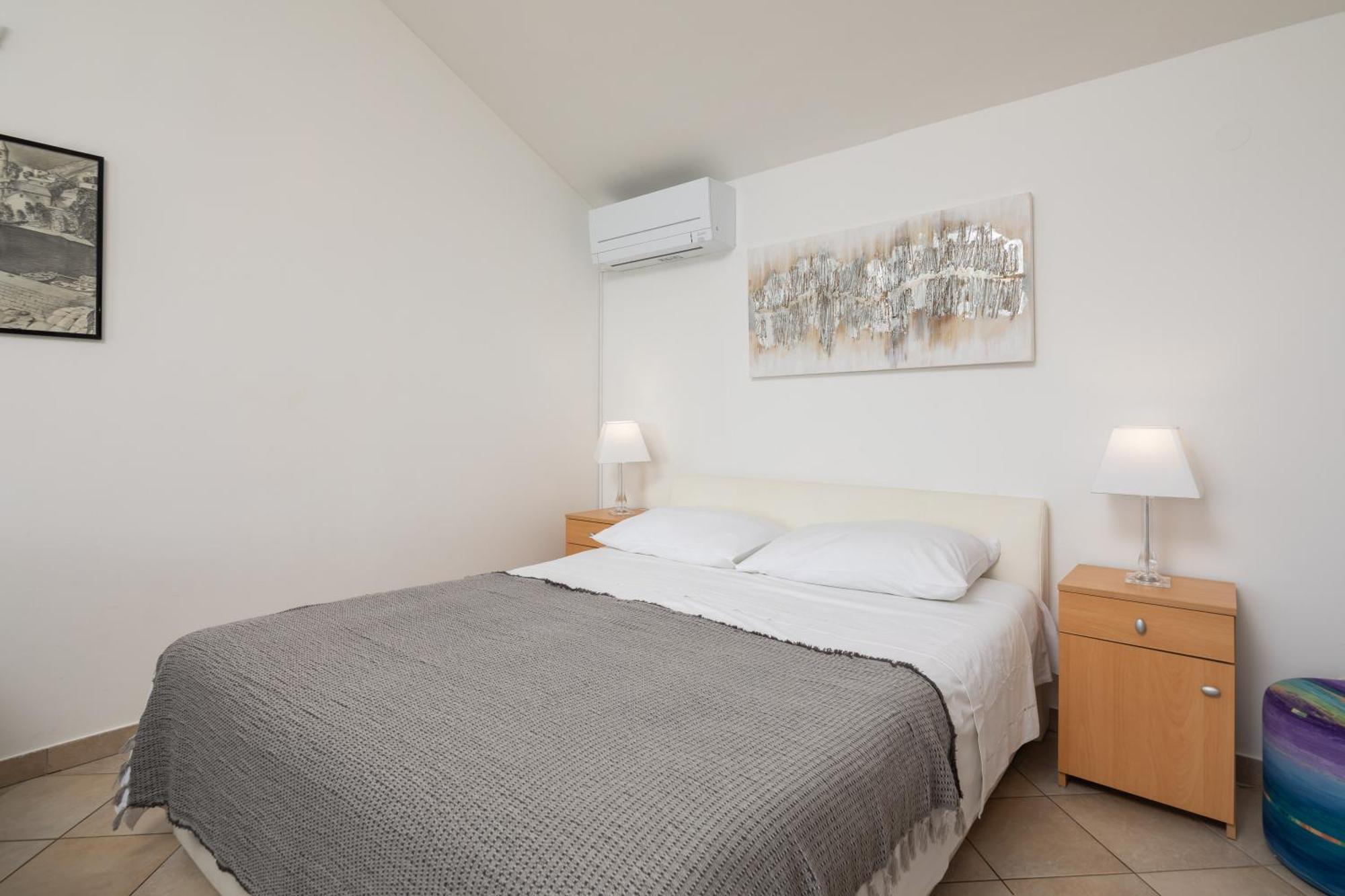 Beach Villa Porat Pisak Room photo